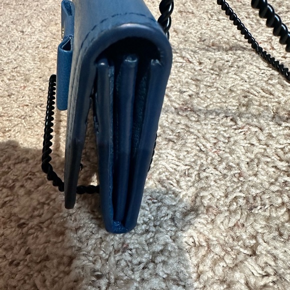 Prada Teal Leather Wallet with Bow Accent - Picture 4 of 11